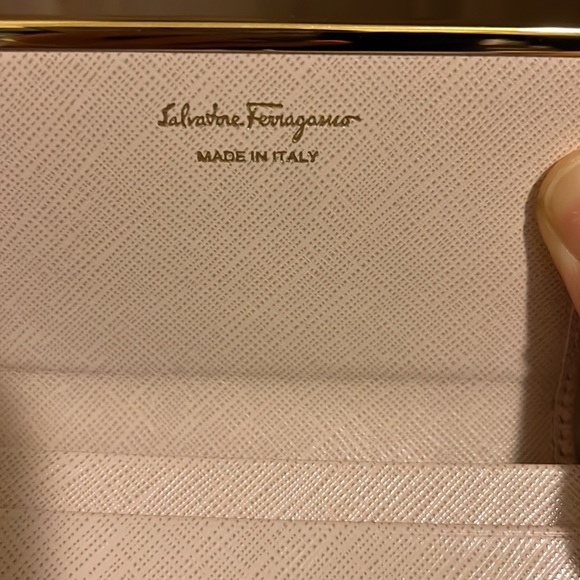 Salvatore Farragamo keychain Gancini clip Card case - Picture 4 of 7